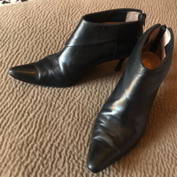 Roberto Botticelli Shoes - Roberto Botticelli leather ankle boots pointed toe